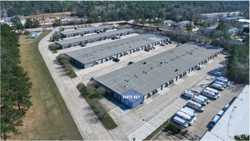 FOR LEASE: Private Office Suite – Kitchenette & Central A/C 625 RSF | Conroe, TX – Right Off I-45 at Frazier Street