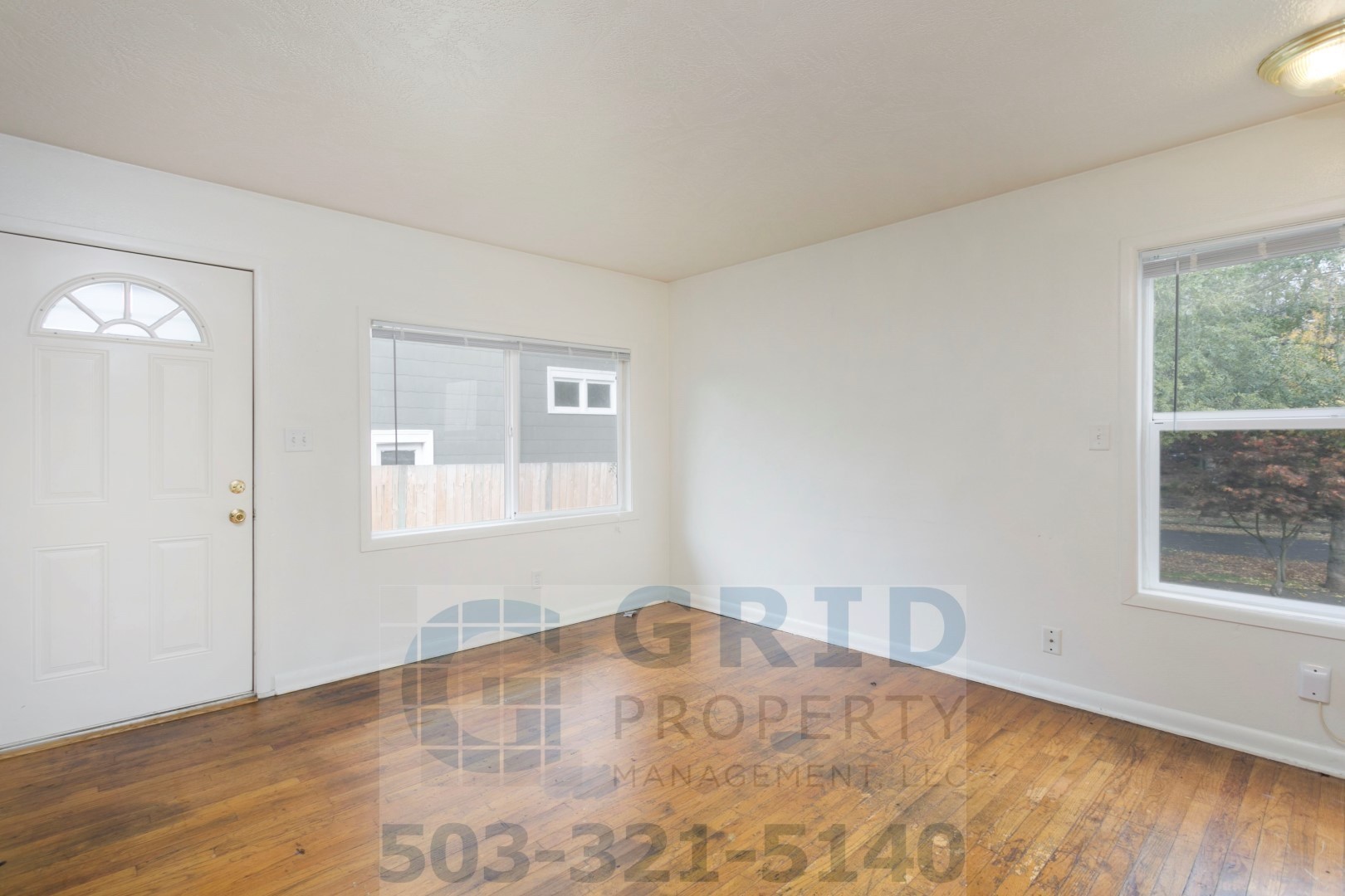 Portland Apartment: 68 NE Monroe Ave