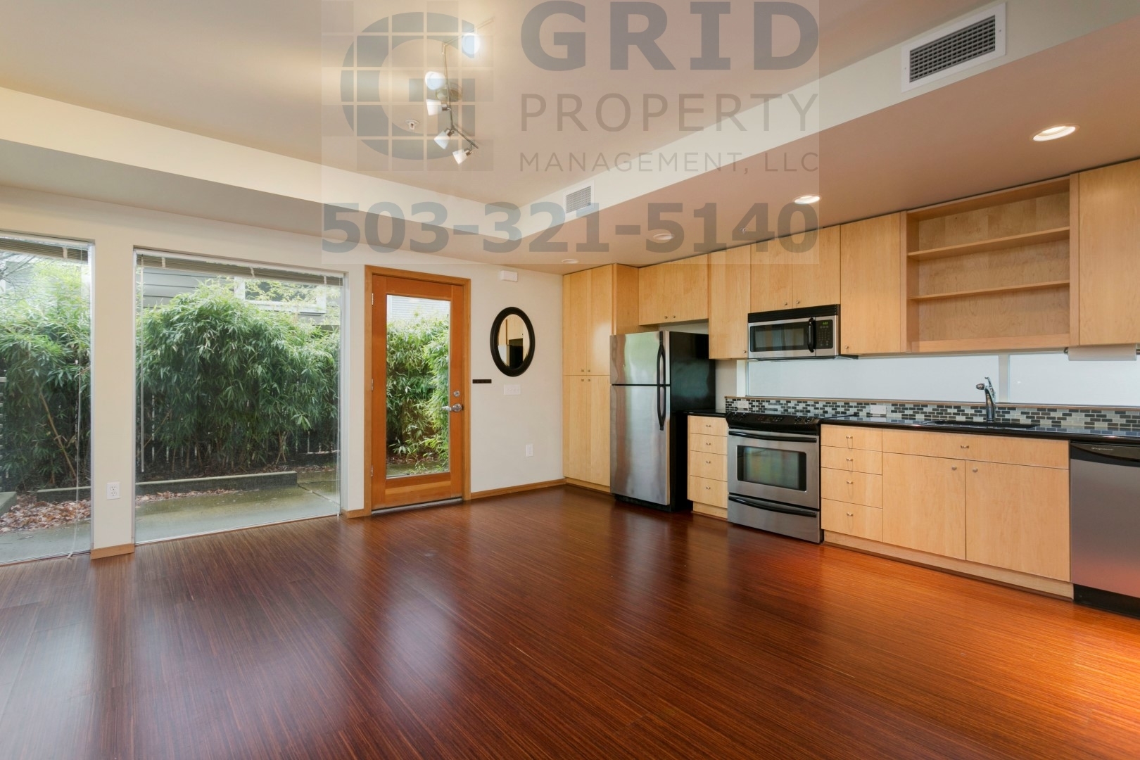Portland Apartment: 7974 SW 45th Ave