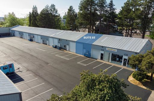 FOR LEASE: Industrial Warehouse with Office, Bathroom & Mezzanine 1,341 RSF | Eugene, OR – Off OR-126 – photo 1