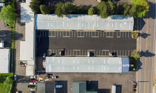 FOR LEASE: Industrial Warehouse with Office & Mezzanine 1,578 RSF | Eugene, OR – Off OR-126 – photo 1