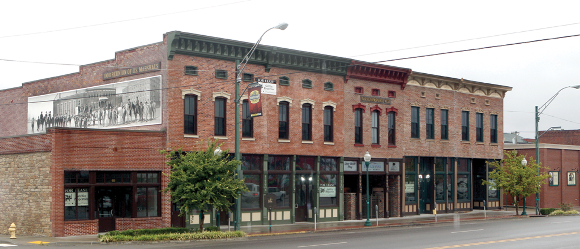 Fort Smith Apartment: 411 Garrison