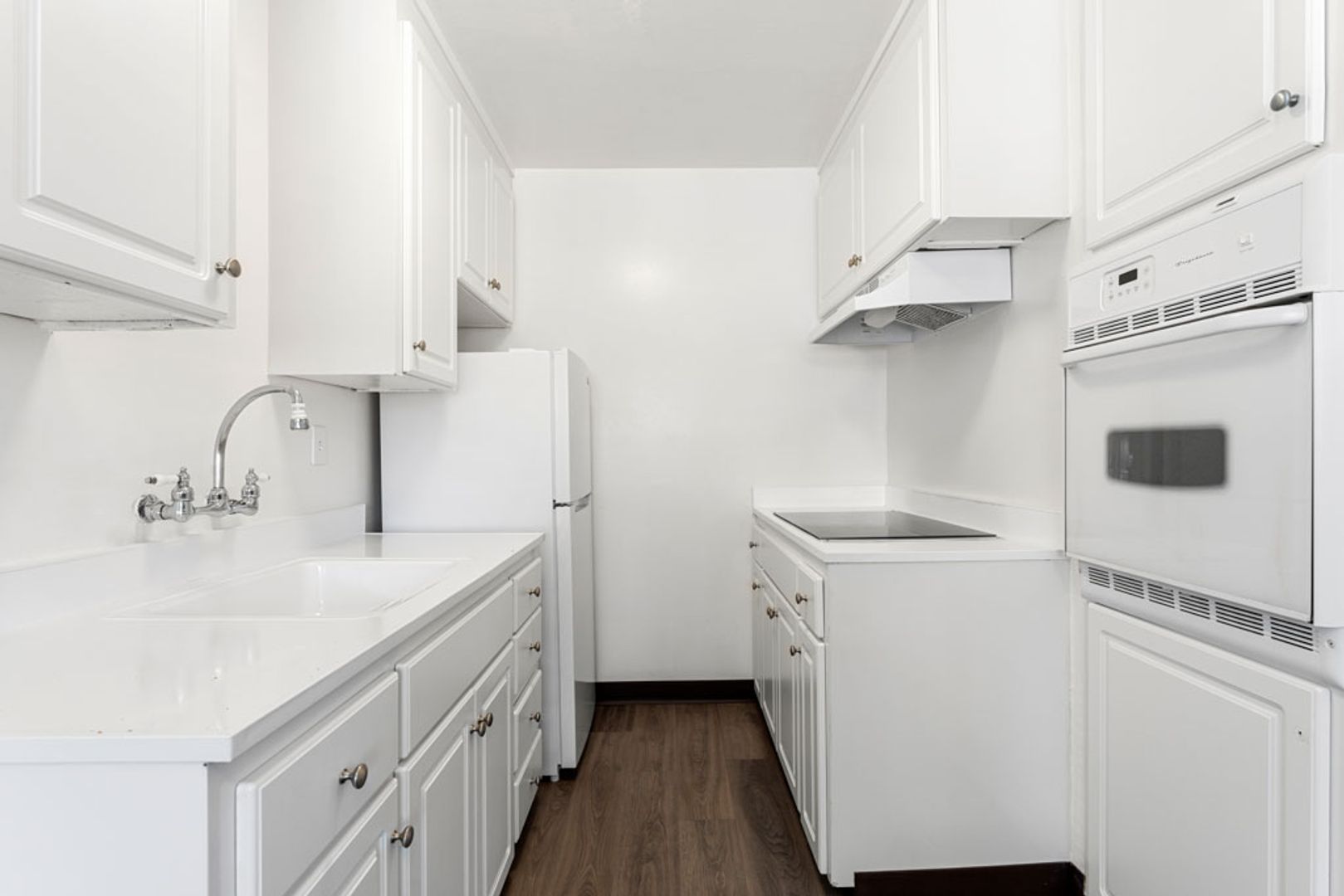 Mountain View Apartment: 360 Chiquita Avenue