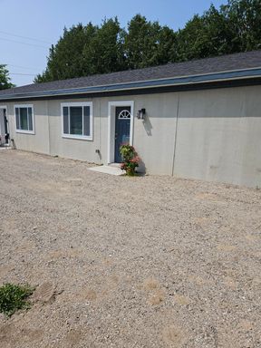 Charlevoix, MI - NEW CONSTRUCTION - 2 Bedroom Duplex for Rent