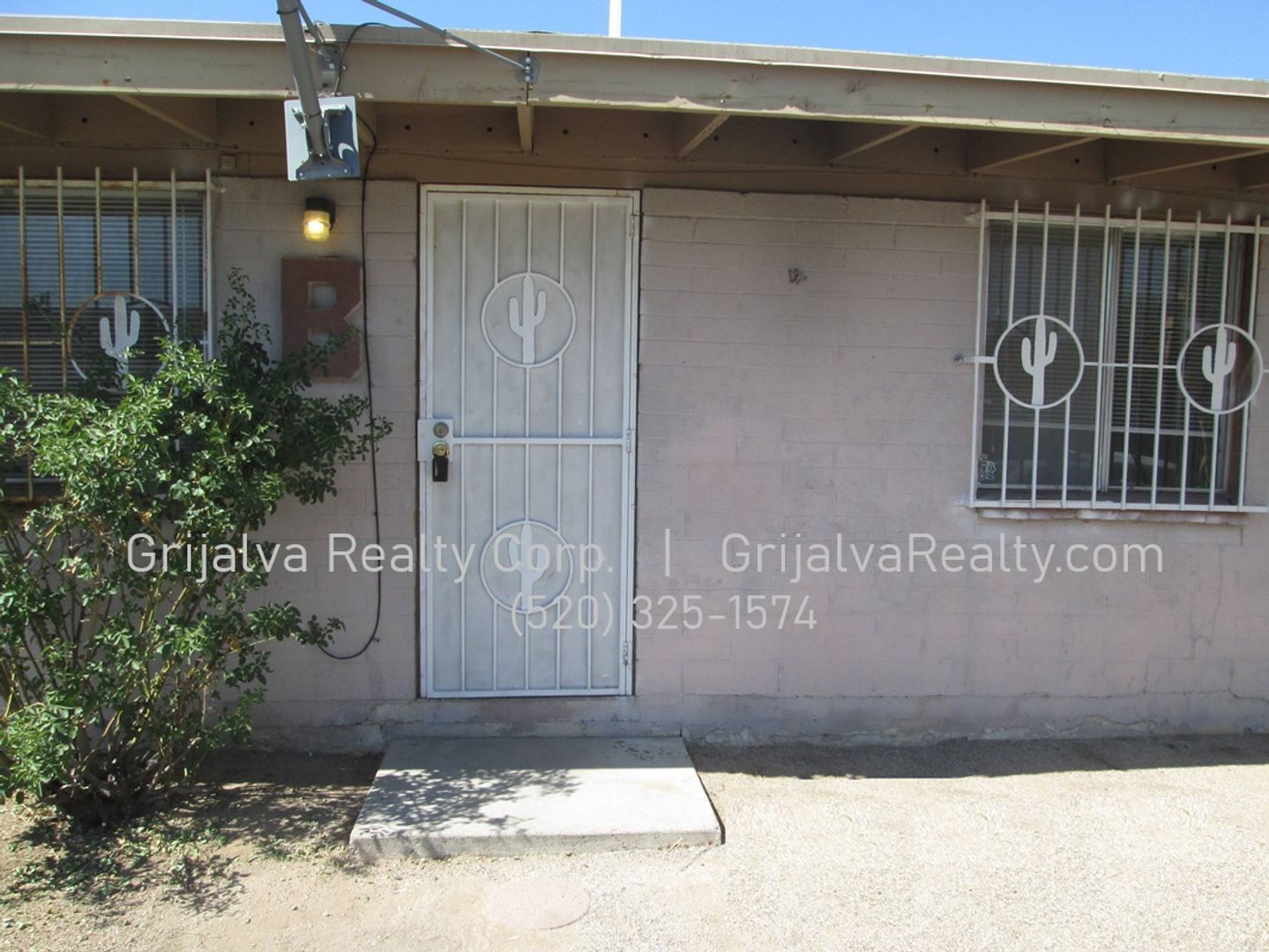 Tucson Apartment: 5822 E. 24th St.