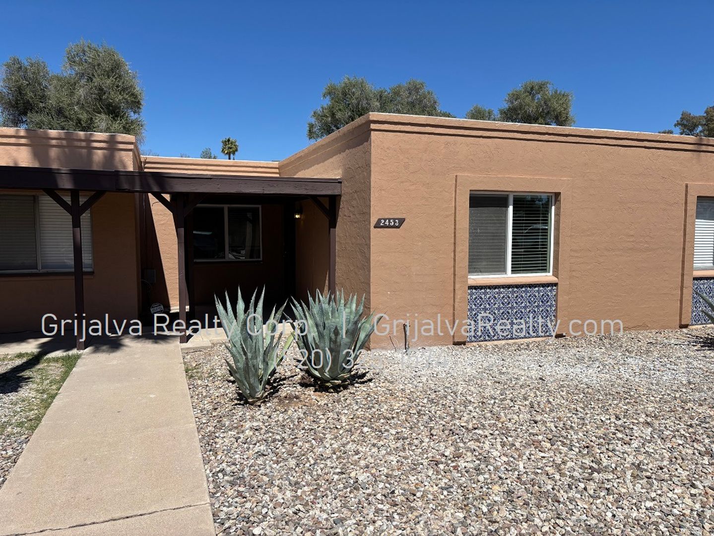 Tucson Apartment: 2451 E Mitchell St