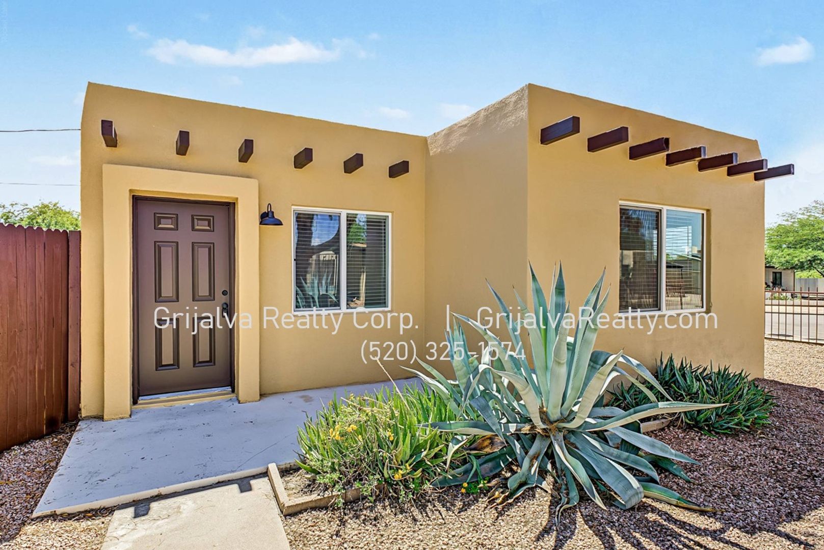 Tucson Apartment: 3001-3015 E La Madera Dr