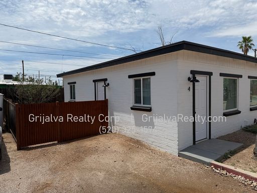 Newly Renovated 1-Bedroom, 1 Bath Duplex for Rent in MIdtown (Grant/1st Ave) – photo 1