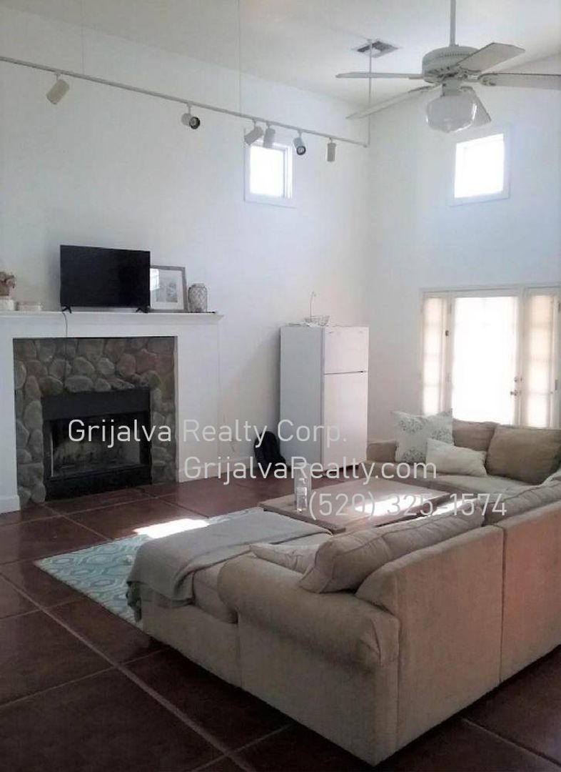 Tucson Apartment: 1070 E Miles Street