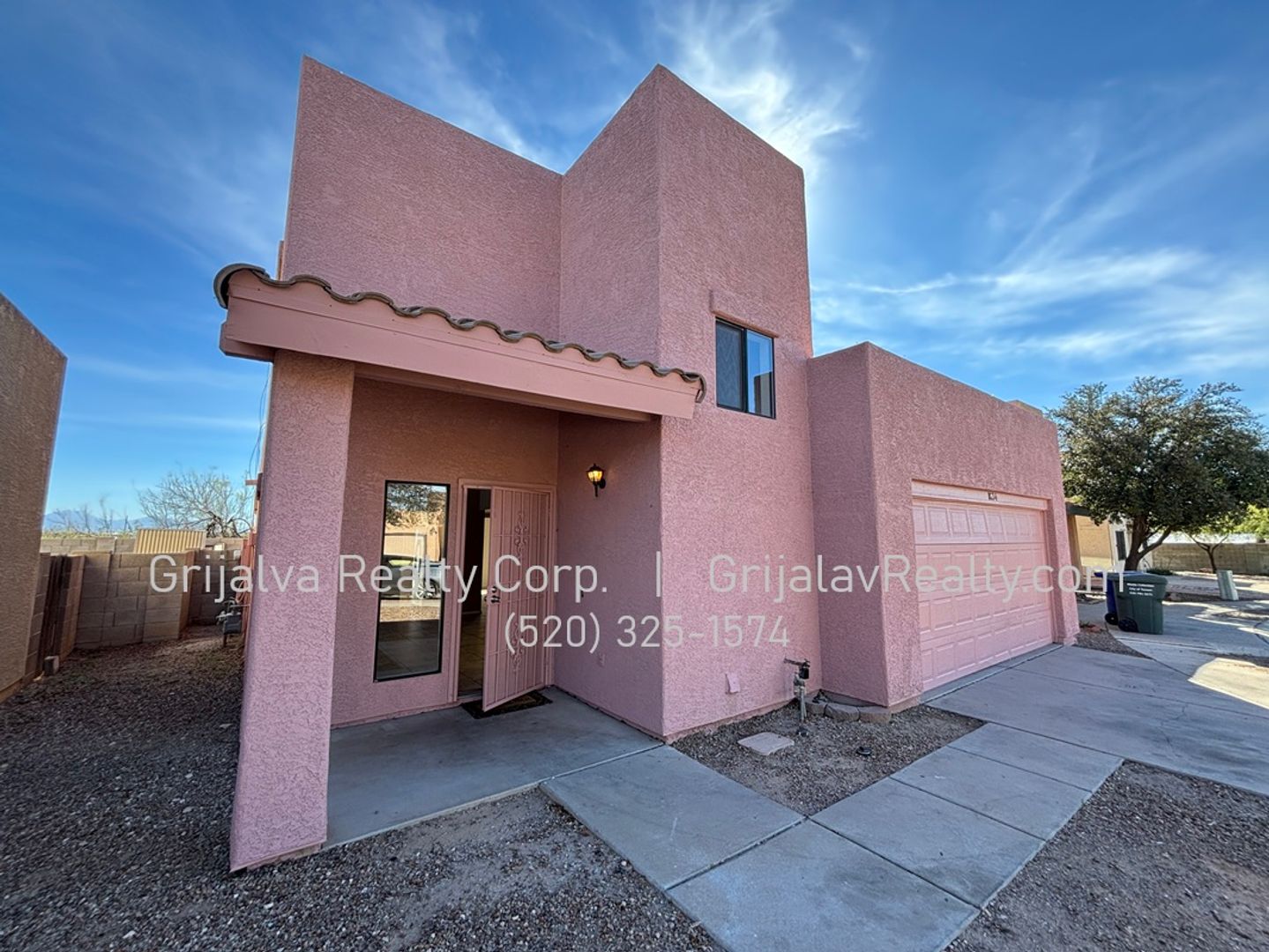 Tucson House: 1634 E. Calle Grandiosa