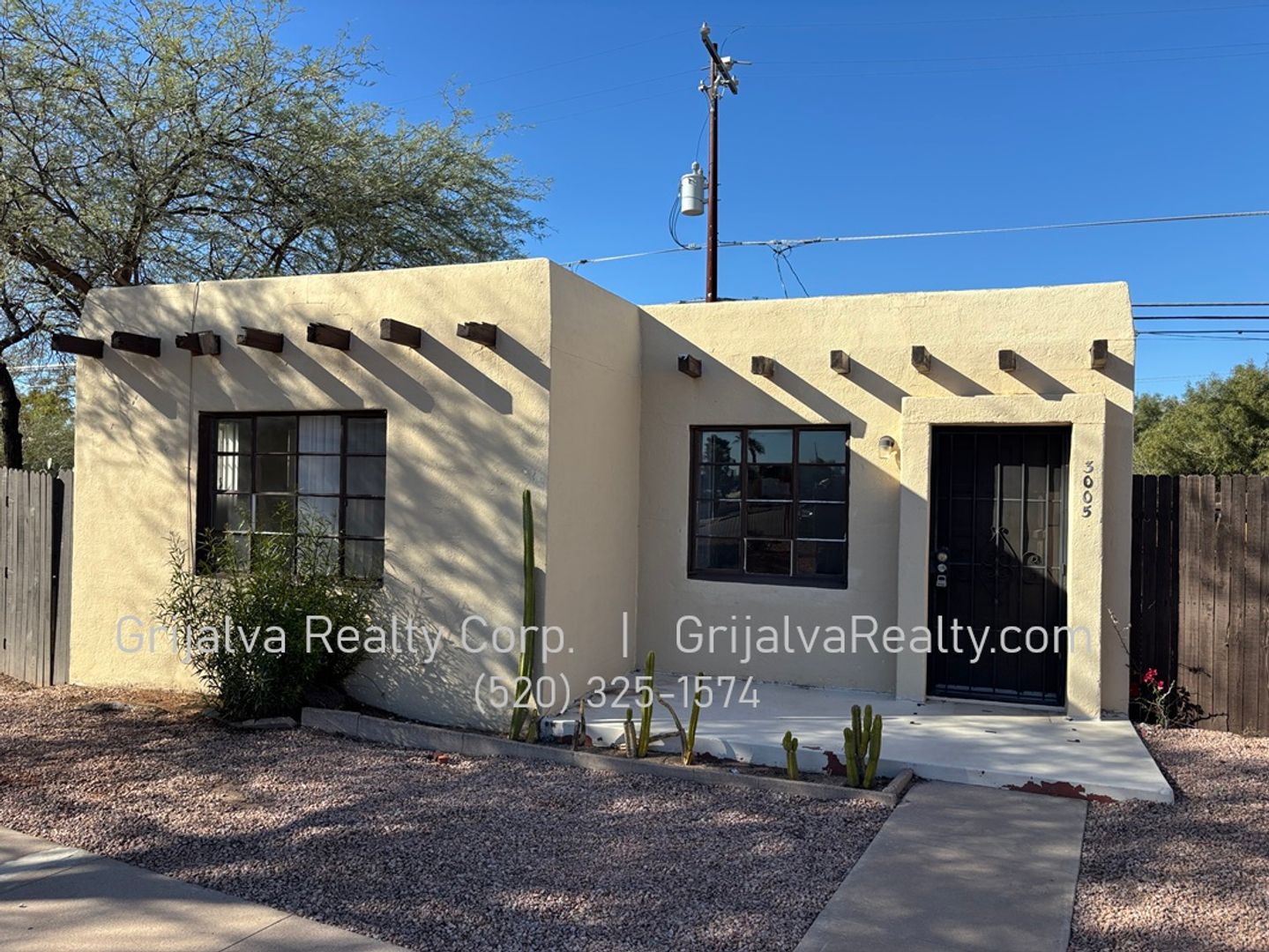 Tucson Apartment: 3001-3015 E La Madera Dr