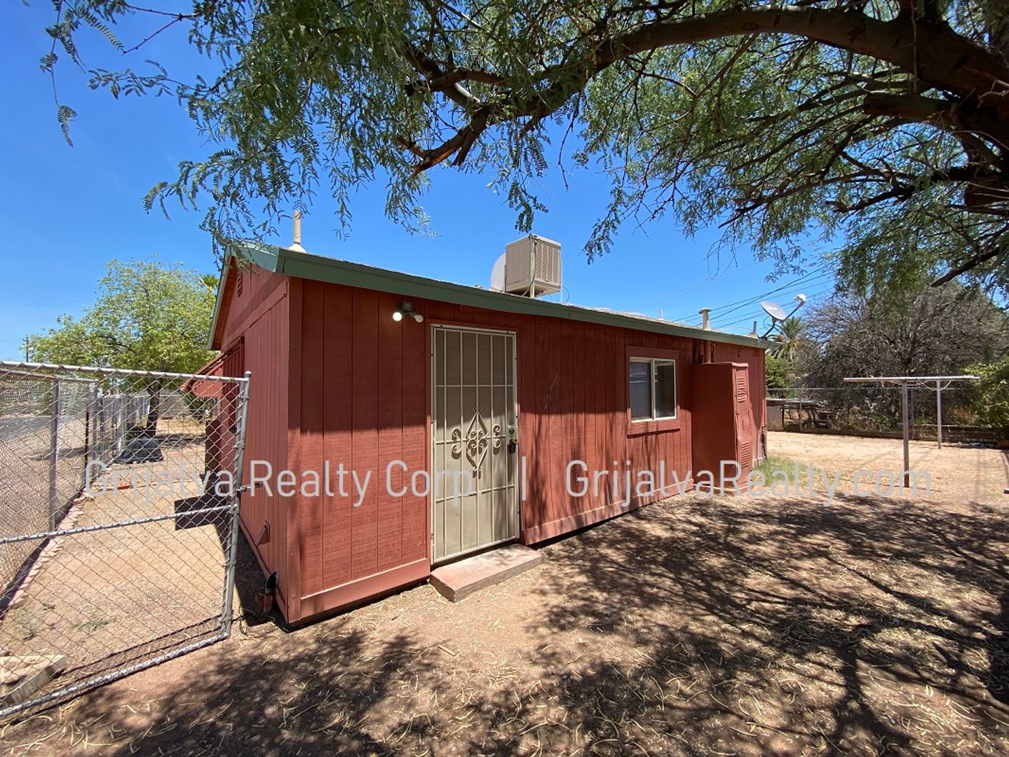 Tucson Apartment: 161 W. Columbia St.