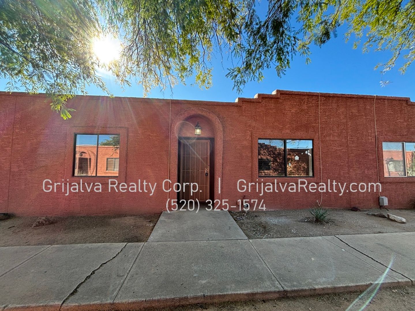 Tucson Apartment: 2833 N. Flanwill Blvd