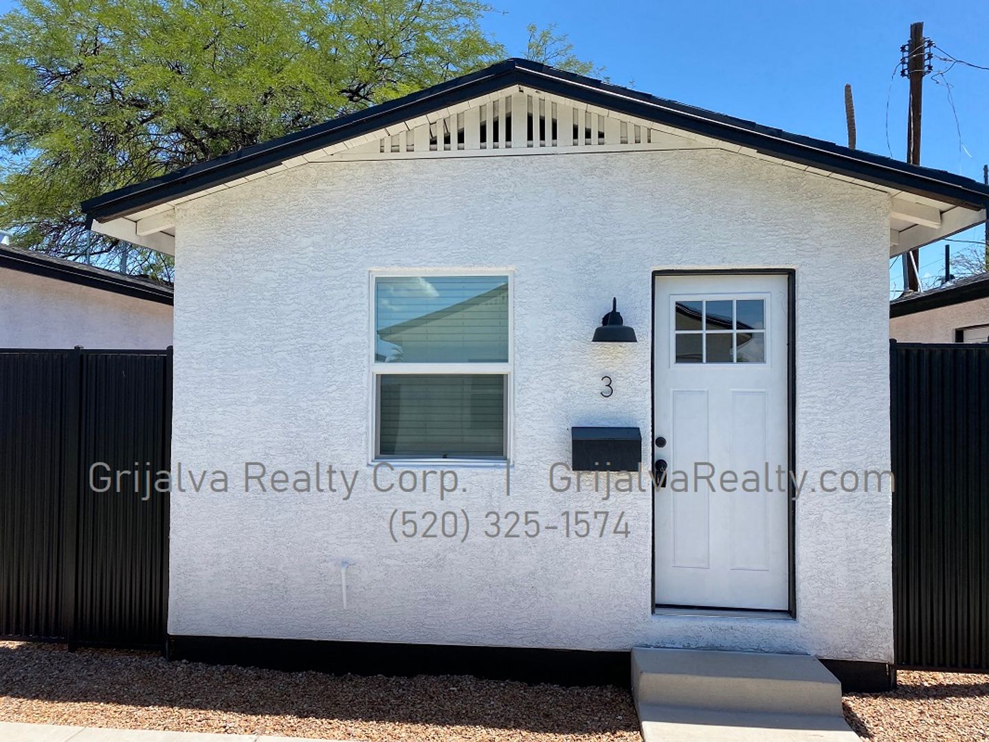 Tucson Townhome: 1030 E Lee