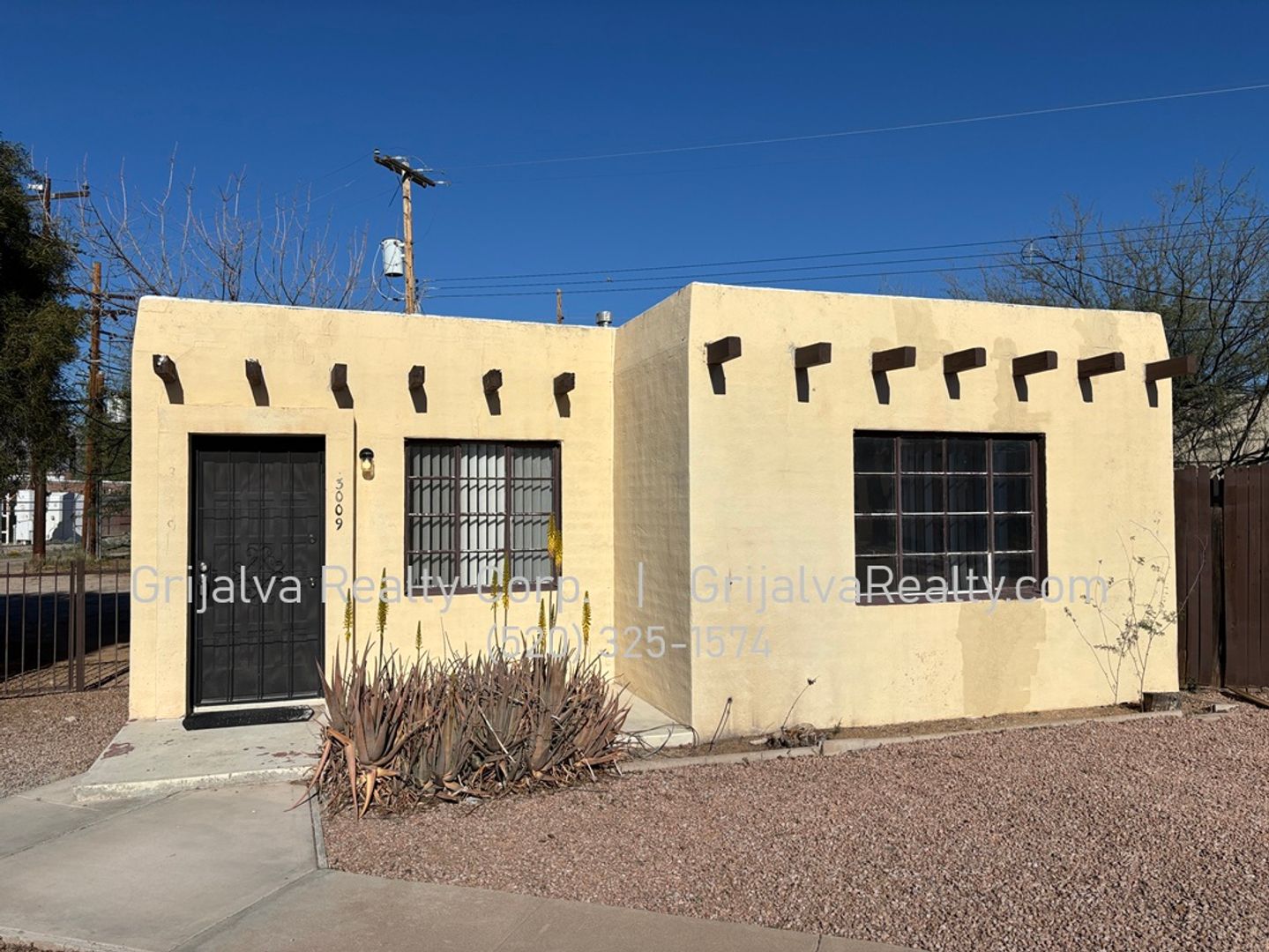 Tucson Apartment: 3001-3015 E La Madera Dr