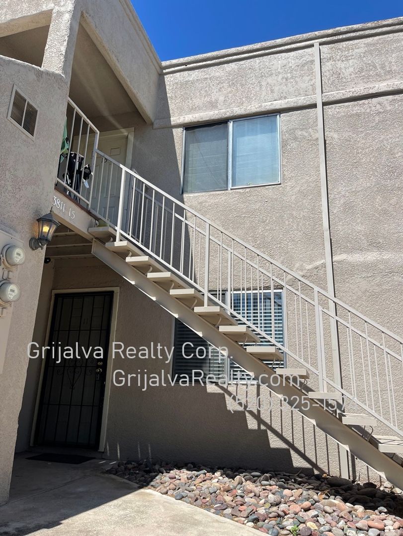 Tucson Apartment: 3809-3815 S. Queen Palm Dr