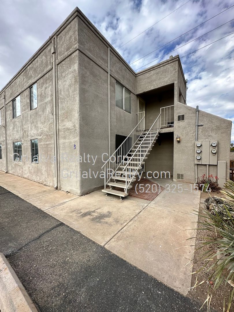 Tucson Apartment: 3801-3807 S. Queen Palm