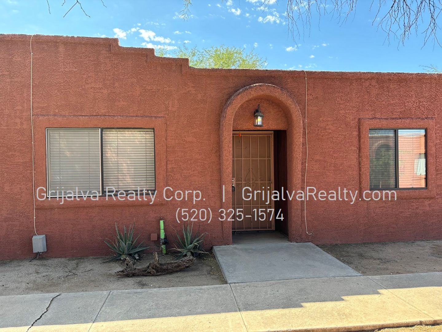 Tucson Apartment: 2833 N. Flanwill Blvd