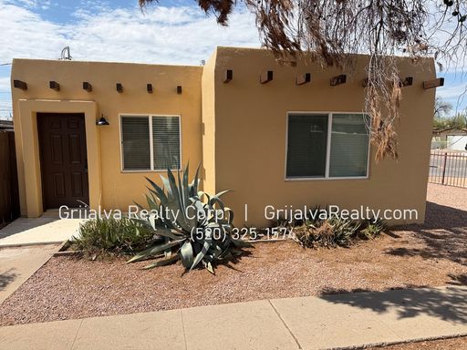 Fully Remodeled Lovely 1 Bedroom, 1 Bath Casita (House) - Community Pool (Glenn/Country Club) – photo 1