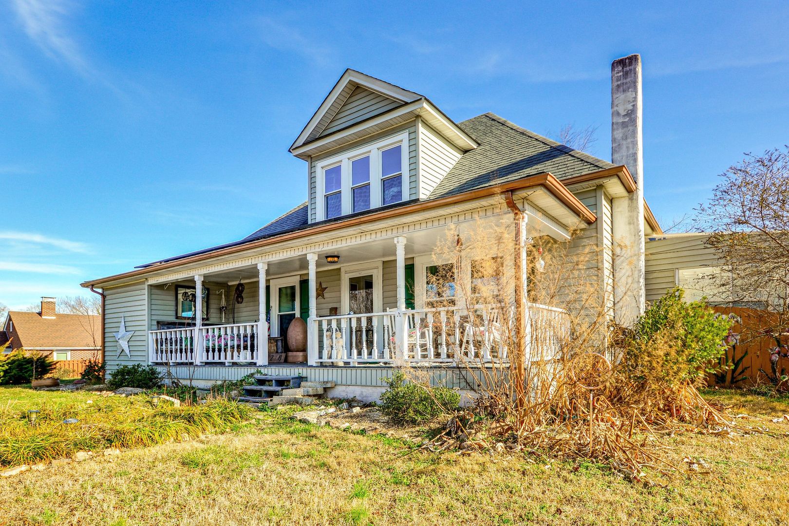 Mount Airy House: 1020 Mitchell St