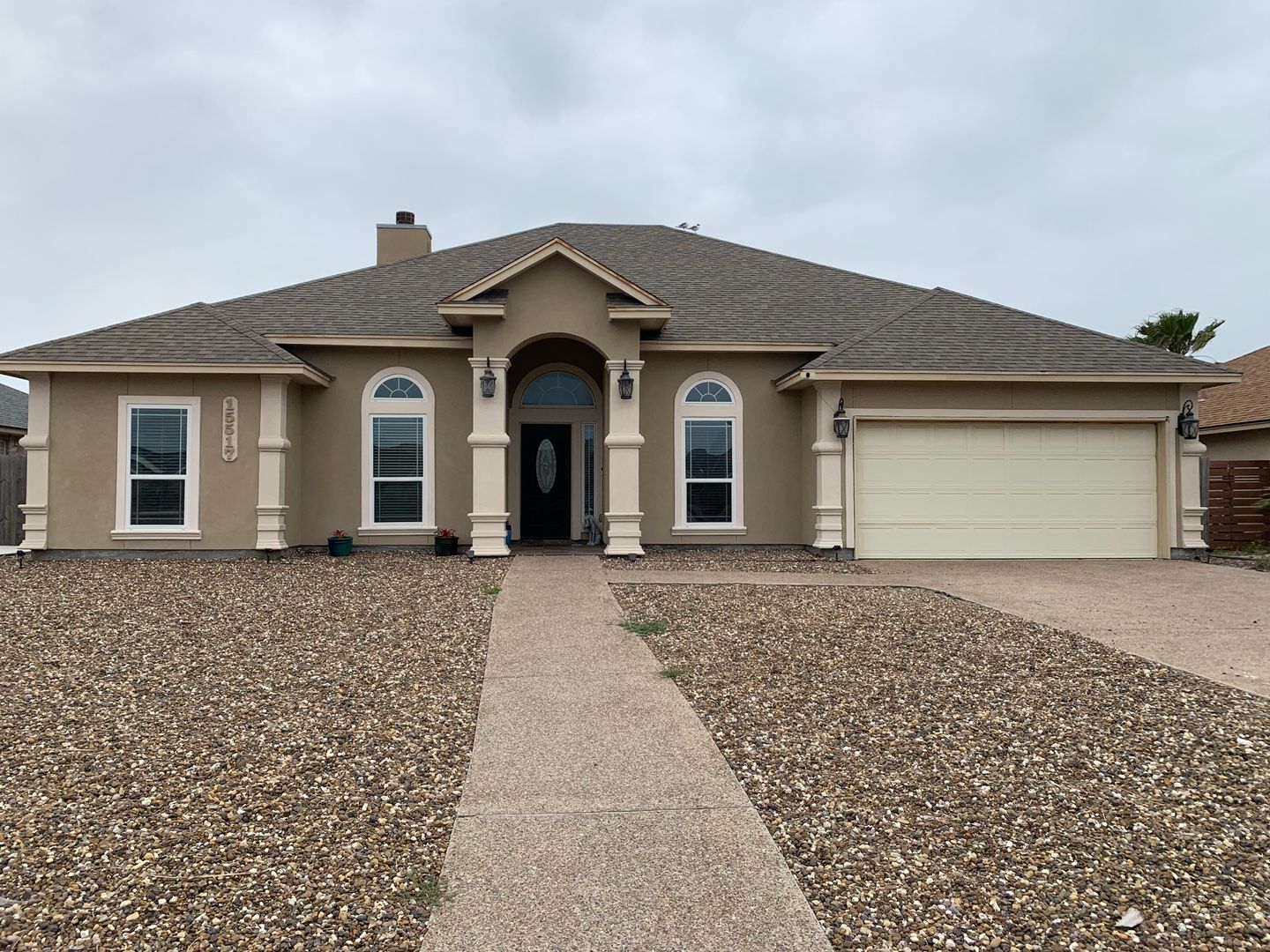 Corpus Christi House: 15517 Escapade Street