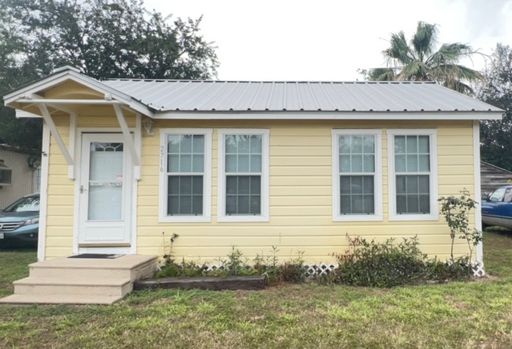 2716 Deer - 3 Bed/2 Bath - $1275 – photo 1