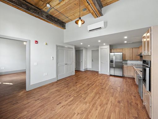 90 Grove Street - 109 – photo 1