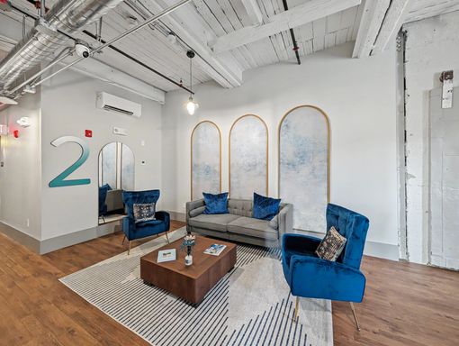 1-Bed Corner Unit – photo 1