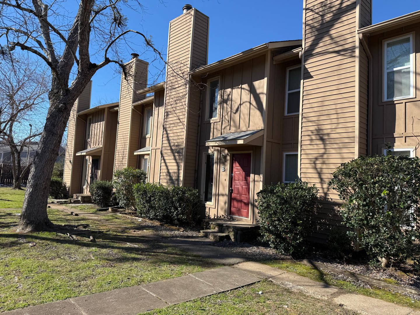 Huntsville Apartment: 9007 Mahogany Row SE