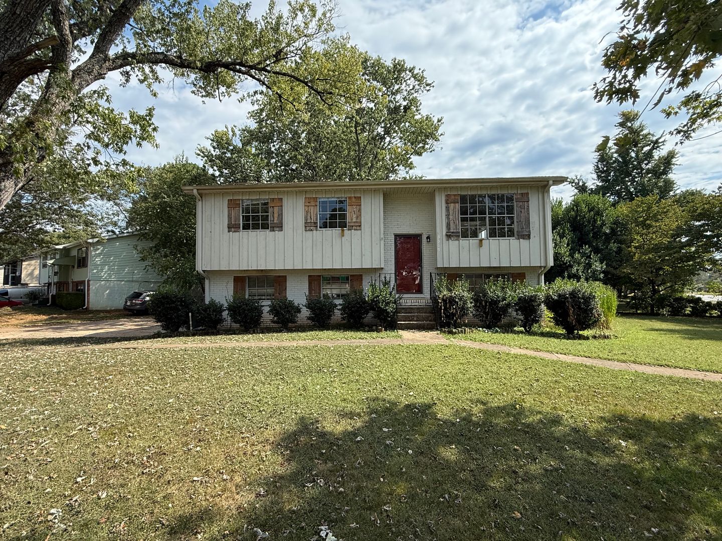 Huntsville House: 3319 Wilks Place SW