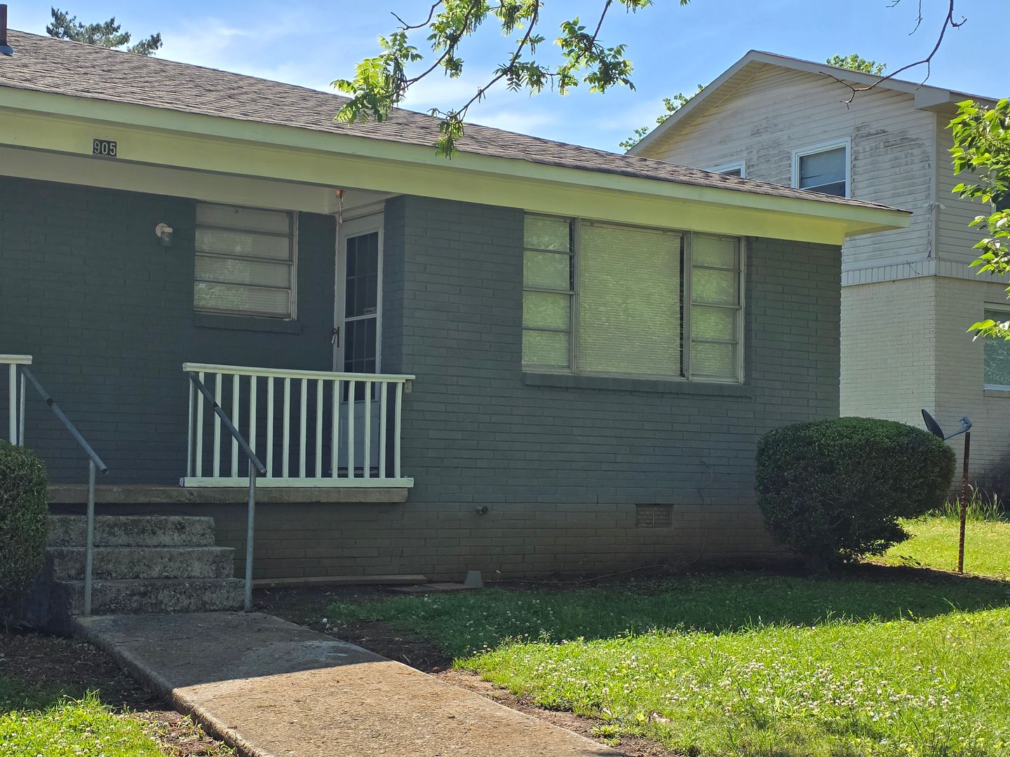 Huntsville Apartment: 905 Stevens Ct