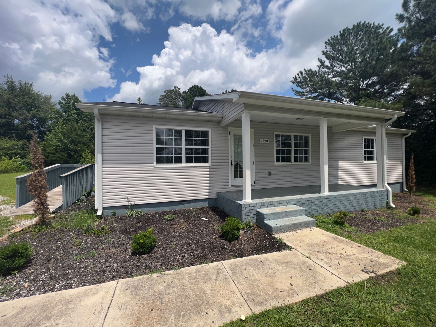 Harvest House: 2720 Old Railroad Bed Road