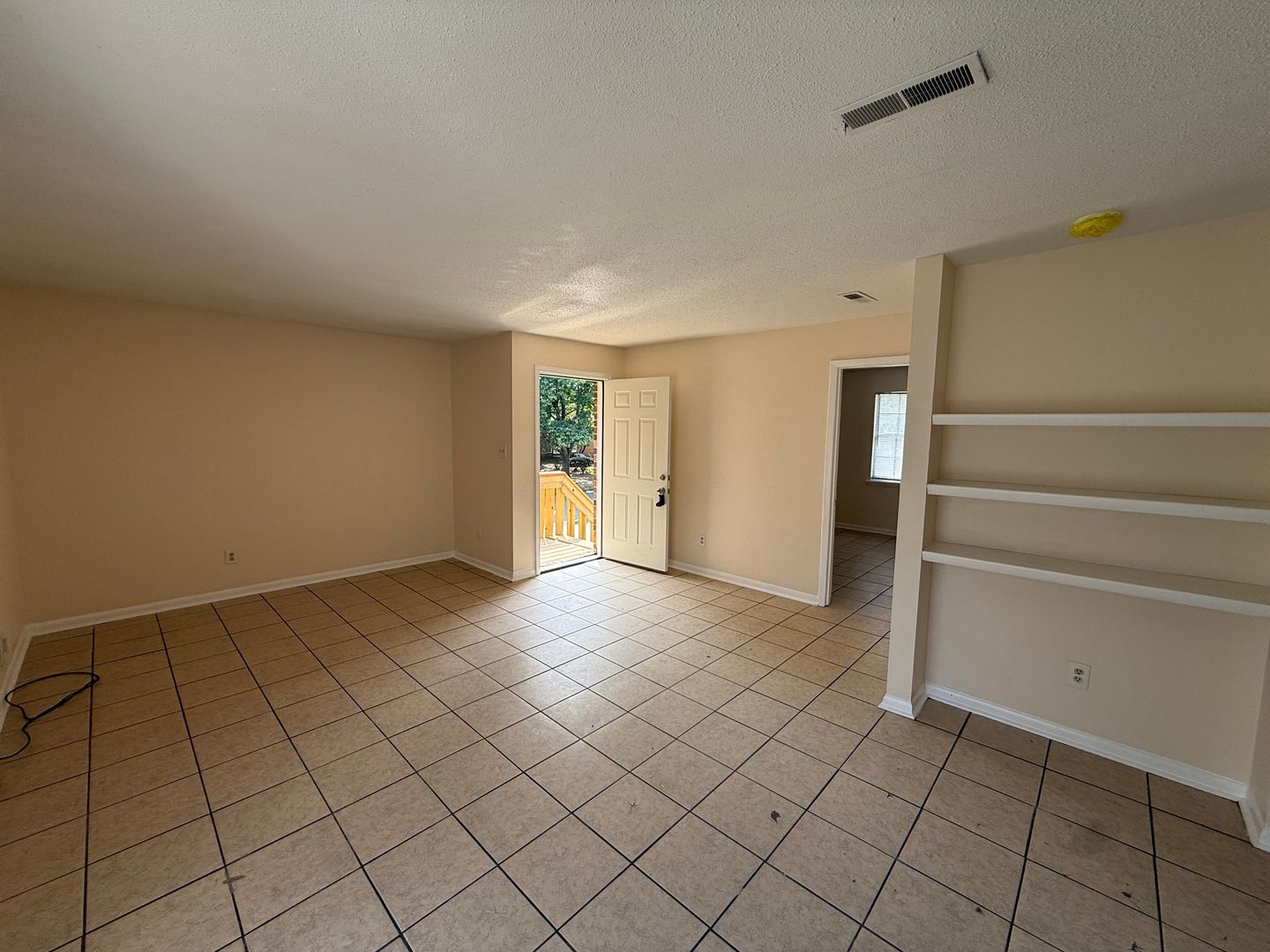 Huntsville Apartment: 4902 Cotton Row NW