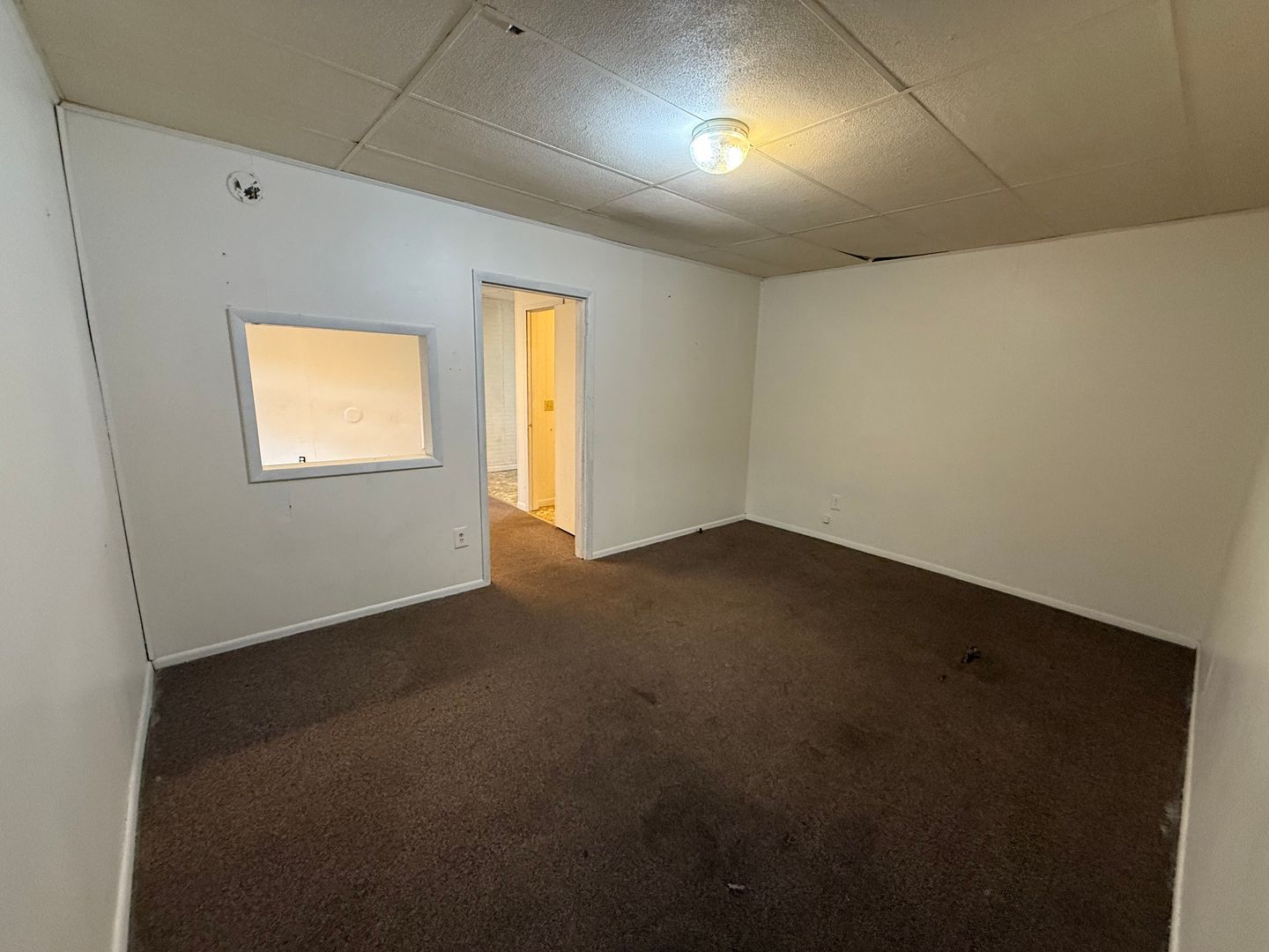 Iola Apartment: 19 1/2 S. Jefferson