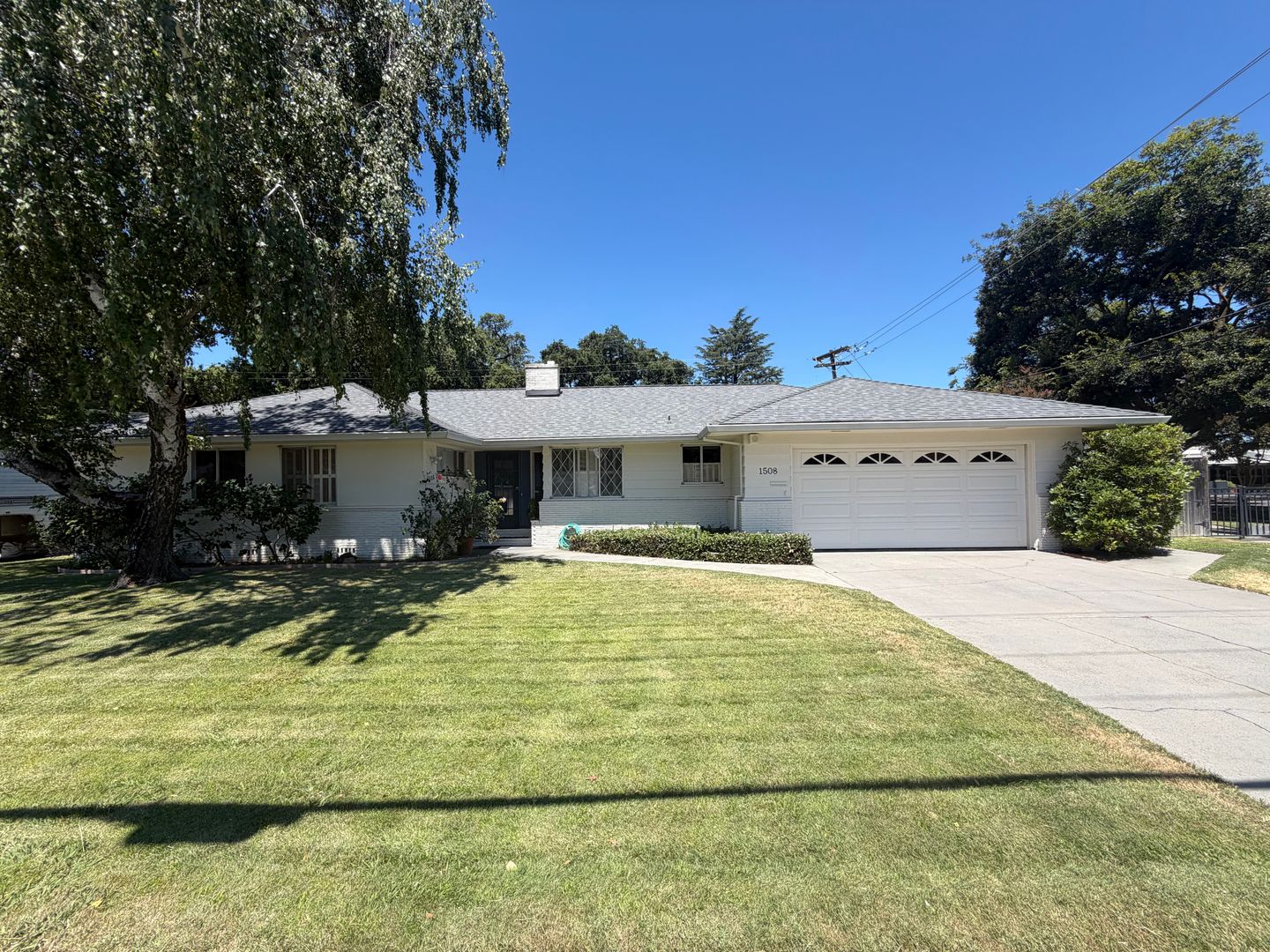 West Sacramento House: 1508 Park Blvd
