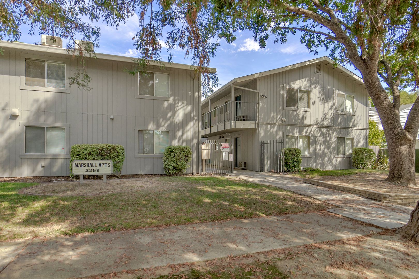 Sacramento Apartment: 3259 Marshall Way #21