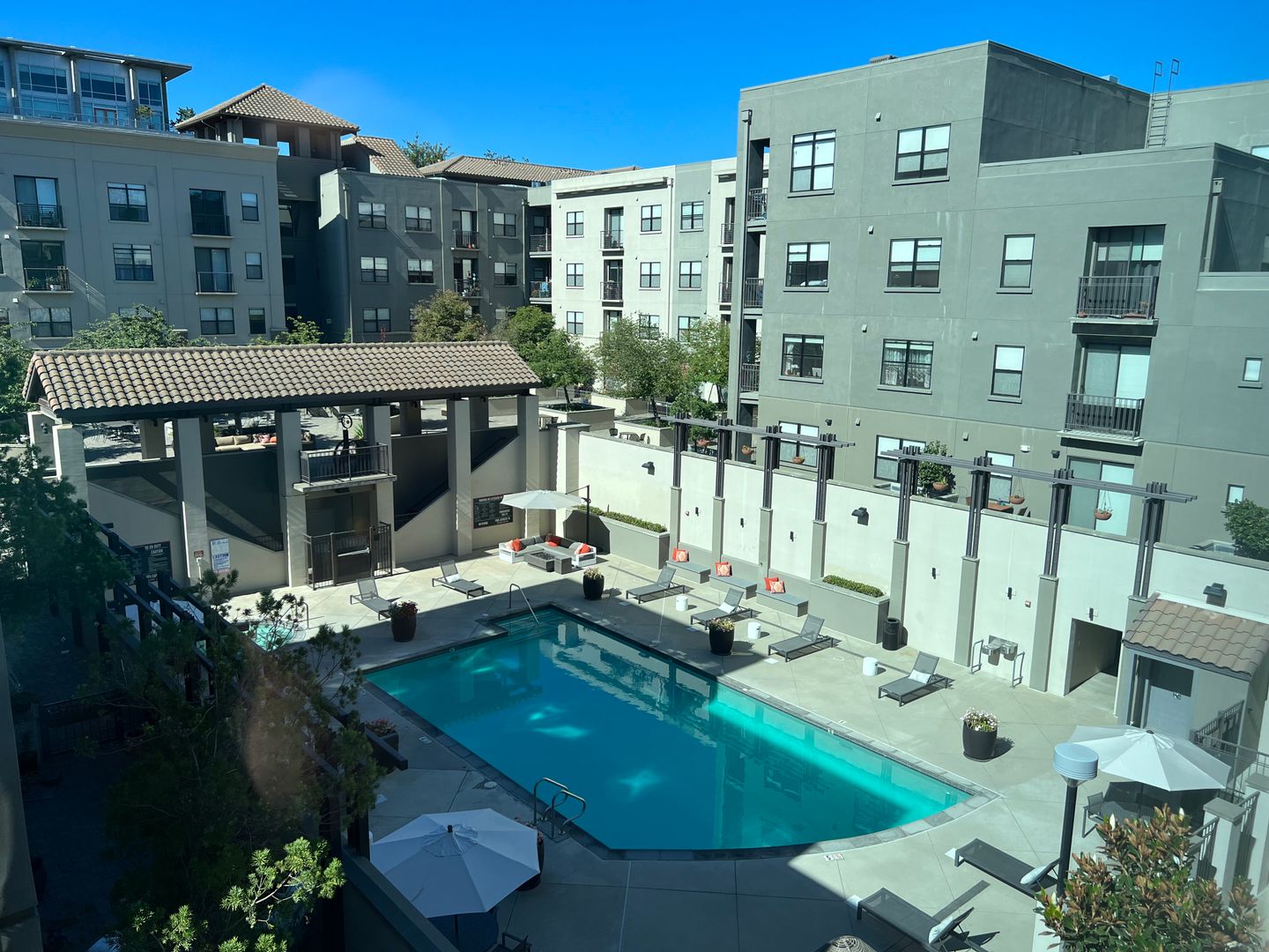 Sacramento House: 1822 K Street Lvl 3