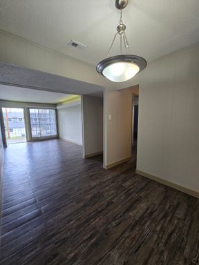 2 Bedroom Apartment – photo 1