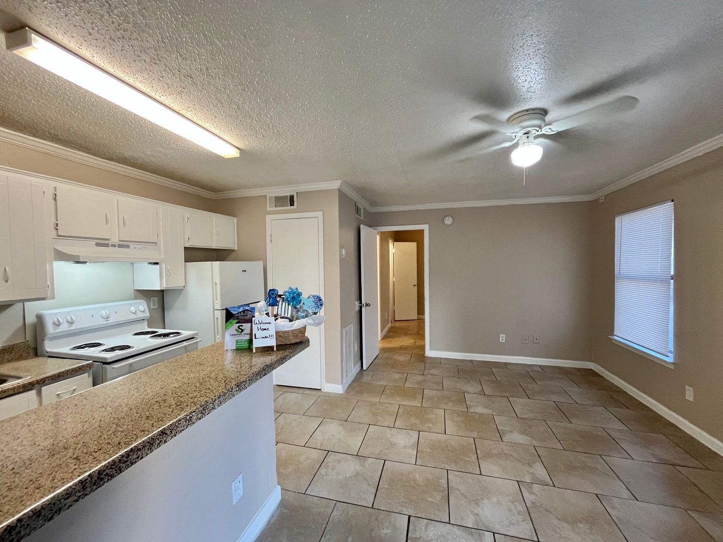 Dallas Apartment: 2722 S Buckner Blvd