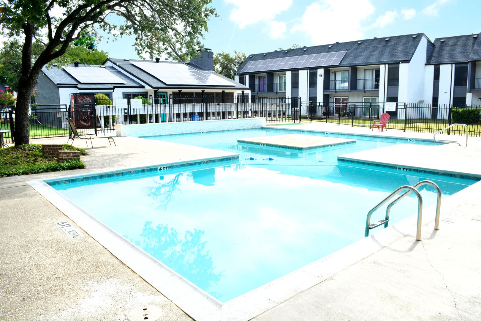 Mesquite Apartment: 2500 E Meadows Blvd
