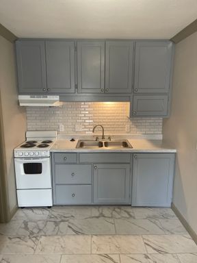 801 Culver St., E105