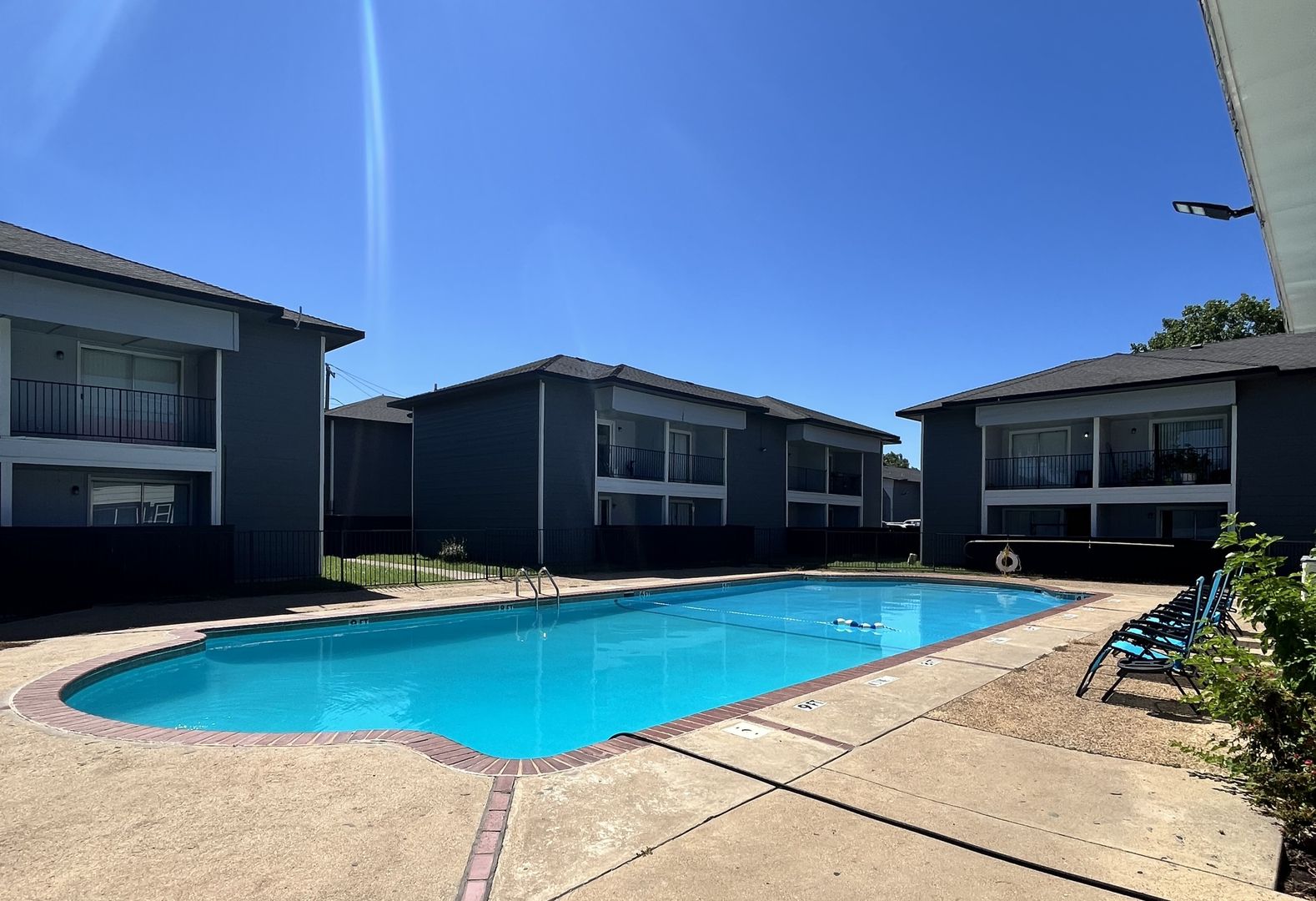 Dallas Apartment: 2838 Royal Lane