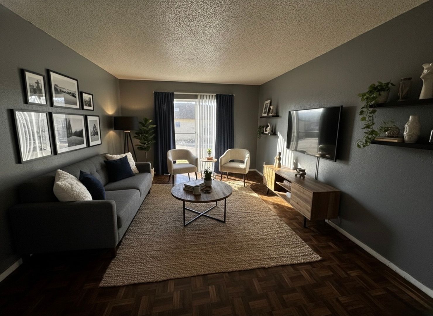 Fort Worth Apartment: 5720 Meadowbrook Dr