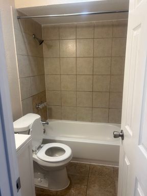 1624 Carter Dr. # A – photo 1