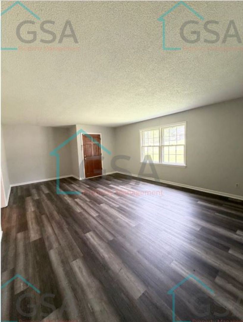 Spartanburg Apartment: Dove Court