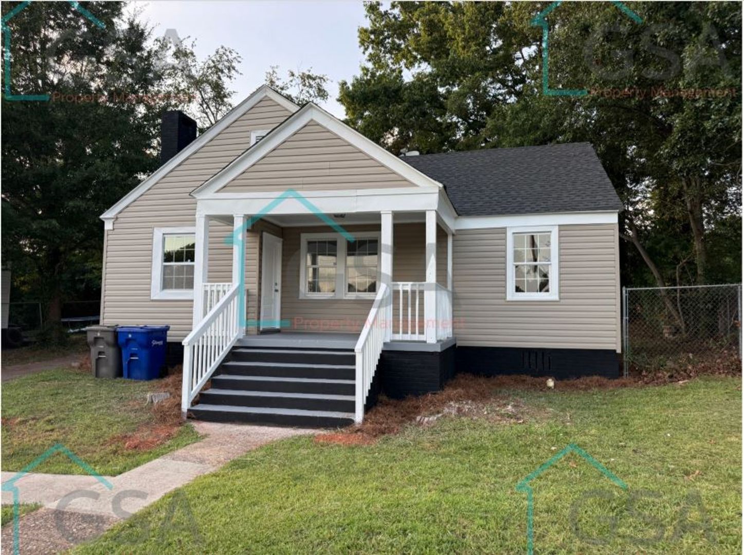Spartanburg House: 694 Saxon Avenue