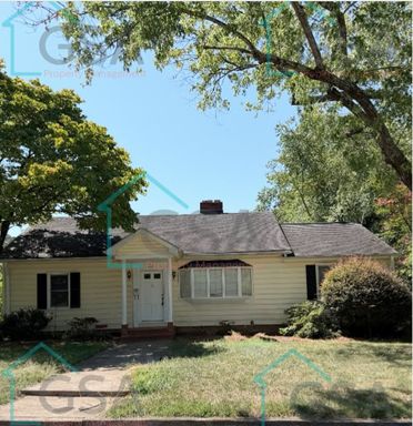 2 Bedroom 1 Bath – photo 1