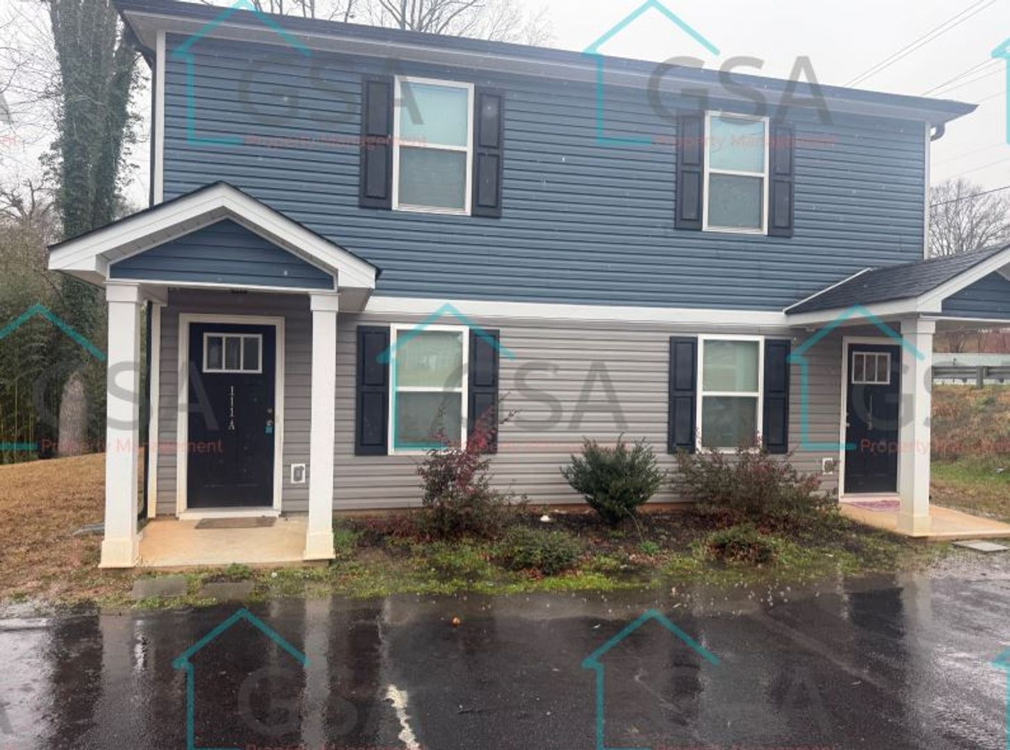 Easley Apartment: Liberty Drive & Old Liberty Road