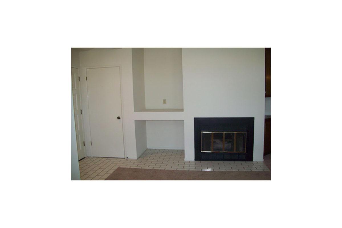 Laurelwood West Villas 3 of 10