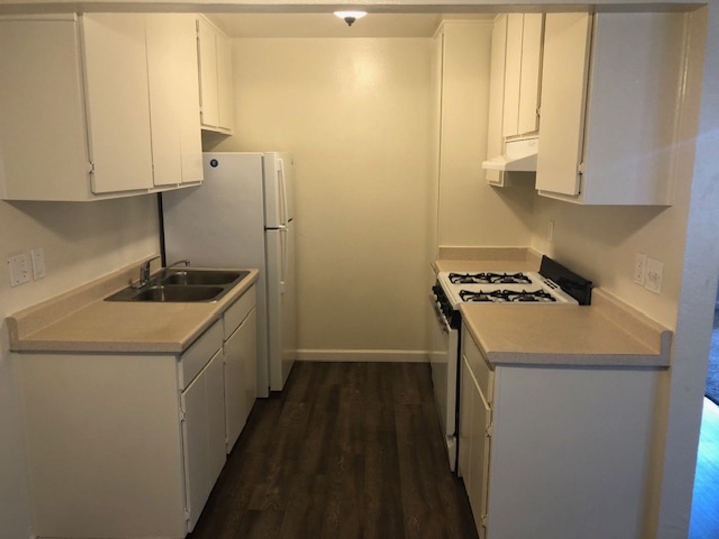 Fresno Apartment: 3294 E Dakota Ave.